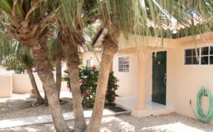Woning te huur Aruba slider2 300x187 - Woning-te-huur-Aruba_slider2