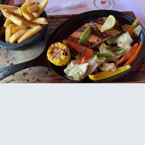 Vakantiewoning Aruba eten drinken 1 300x300 - Vakantiewoning_Aruba_eten_drinken-1